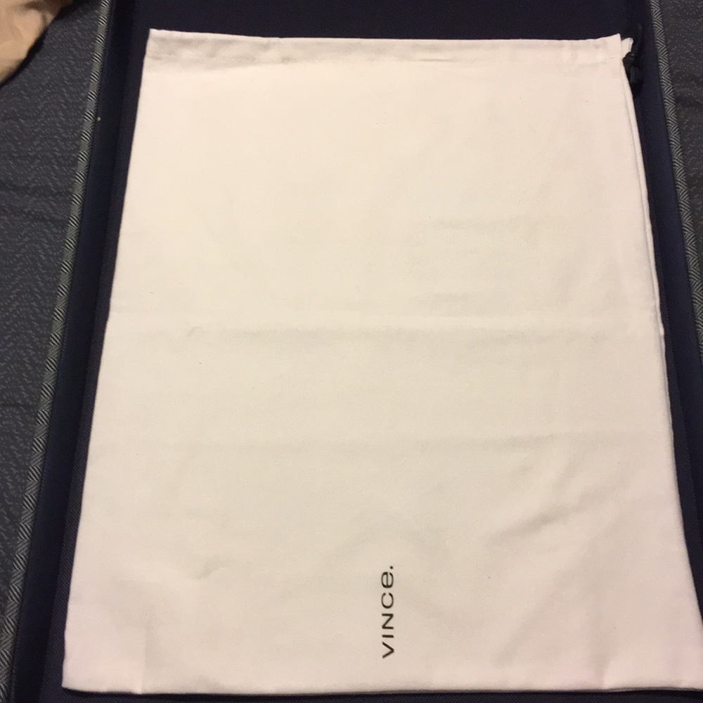 New Large Vince Dust Bag